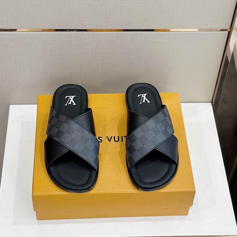 LV Men's Slippers 174